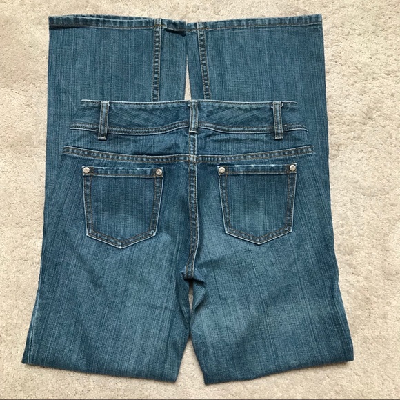 Banana Republic boot cut jeans - Picture 4 of 6
